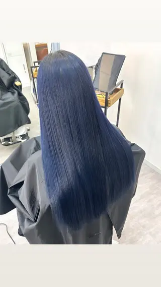 カラー MAMI / Lienのヘアスタイル