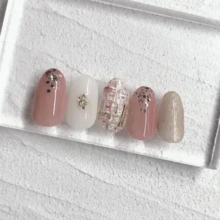 ミディアム Lety total beautyのネイルデザイン