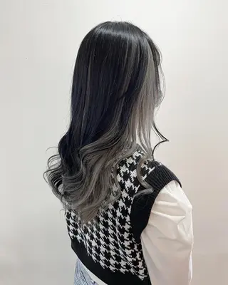 ロング カラー フラム所属・WATANABE MISAKIのヘアスタイル