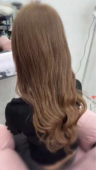 ロング Nene エクステモデル募集中のヘアスタイル