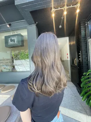 ミディアム カラー 🦄垢抜けボブ特化× 暖色カラー未来🦄のヘアスタイル