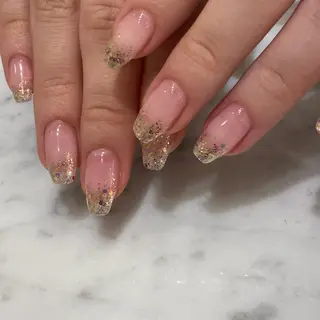 ネイル ネイル&アイ QUEEN&CRIMSON所属・眉WAX/ピーリング ホワイトニングの眉毛・アイブロウイメージ