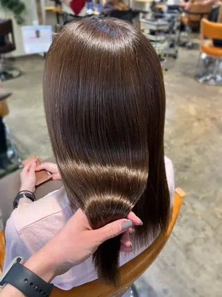 ミディアム カラー 🫧縮毛矯正支持率 No.1 ほのか🫧のヘアスタイル