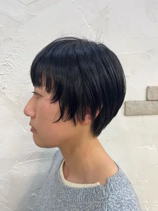 ショート Ailes所属・YUZUKI/艶カラ ー/丸みショートのヘアスタイル