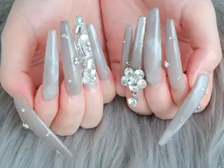 ネイル REBEST🎀 付け放題のネイルデザイン