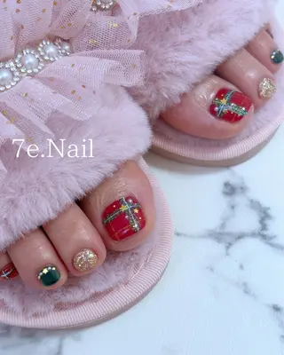 ネイル 7e. Nailのネイルデザイン