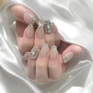 ネイル Kanon 🤍のネイルデザイン