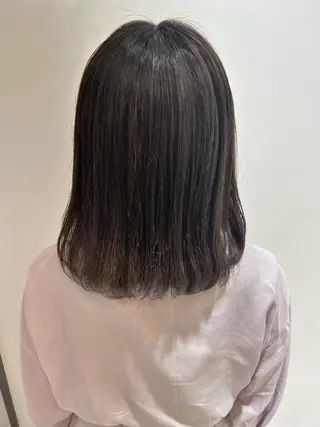 ミディアム カラー 🐺ウルフ/レイヤー 似合わせ‎🤍沙羅のヘアスタイル