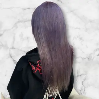 ロング カラー セルバ所属・HIRORO ブリーチ/ハイトーンのヘアスタイル