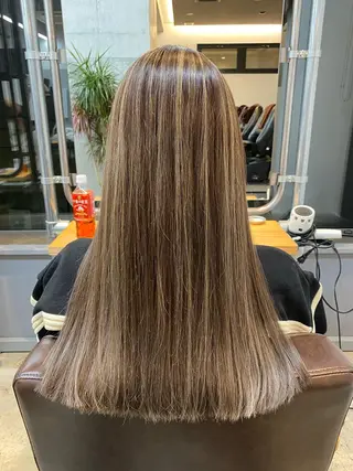 ロング カラー 🌼ハイライト透明感 🌼maiのヘアスタイル