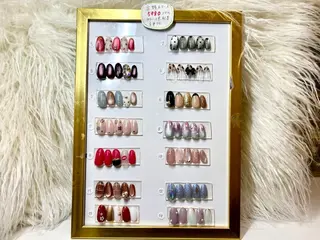 ネイル Queennail 北堀江AYAのネイルデザイン