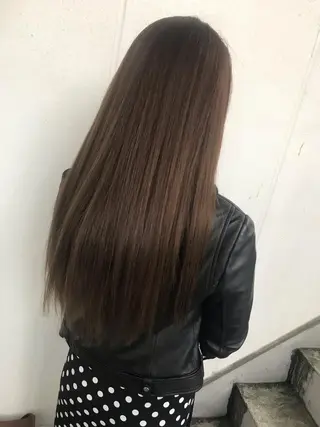 ロング カラー ヘアアレンジ kei/透明感カラー /ベージュ/髪質改善のヘアスタイル