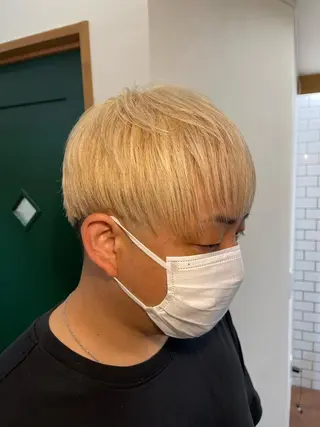 カラー Iz所属・マスダ ヤスノリのヘアスタイル