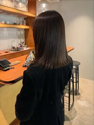 ミディアム カラー ere 代々木公園所属・みほ/ニュアンス/ モード/艶カラーのヘアスタイル