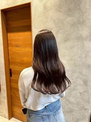カラー ロング 高村 菜子のヘアスタイル
