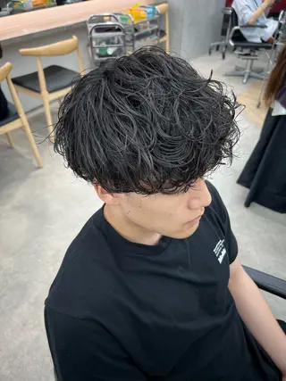 パーマ メンズ 🌀toa/波巻き✨ /メンズパーマ／栄のヘアスタイル