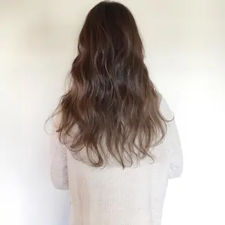 ロング カラー 上川 美幸のヘアスタイル