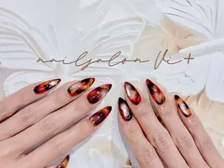 ネイル ✨Nailsalon Vi+✨のネイルデザイン