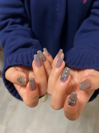 ネイル m ú t e.所属・wakana  ︎︎のネイルデザイン