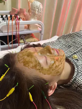 美容鍼灸サロン mahoroba院長のエステ・リラクイメージ