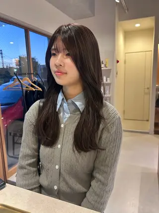 ロング レイヤーカット/ツヤ 縮毛矯正/アチワのヘアスタイル