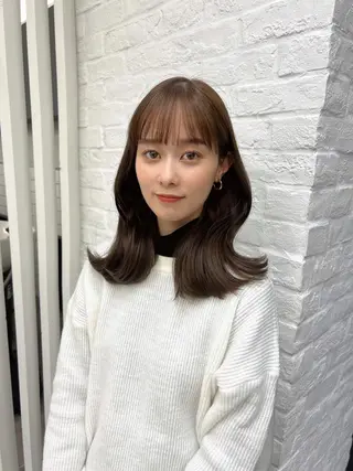 セミロング 韓国ヘア♡ 顔まわりカットayaのヘアスタイル