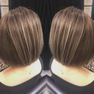 ショート KIRA✩.*˚小川 仁美のヘアスタイル