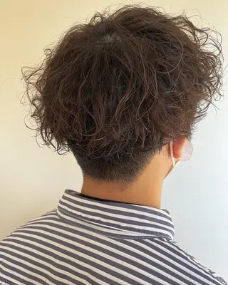パーマ メンズ 狩野 くるみのヘアスタイル