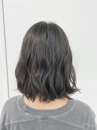 ミディアム 🫧ハイトーン🫧 ベージュ🫧徹哉のヘアスタイル