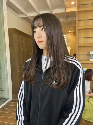 ロング 松野 心音のヘアスタイル