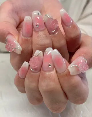 ネイル de mon coeur所属・岩本 祐子のネイルデザイン