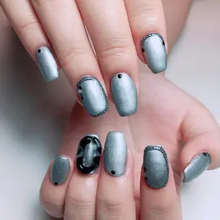 セミロング ネイル ☺︎山部 志麻☺︎のネイルデザイン