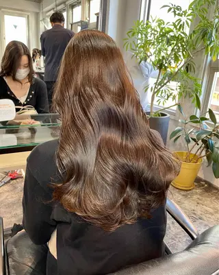 ロング カラー 元町神戸 國井椋介のヘアスタイル