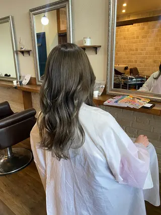 ロング Hair & Eyelash Riche所属・肥田 夕蘭のヘアスタイル