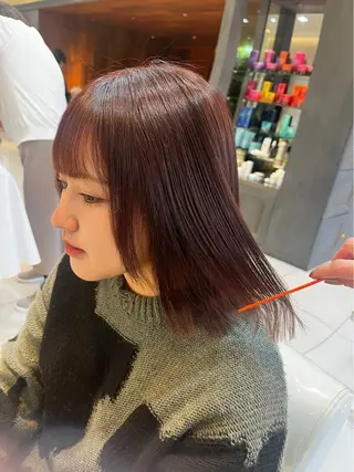 カラー The B/ オガワラナのヘアスタイル