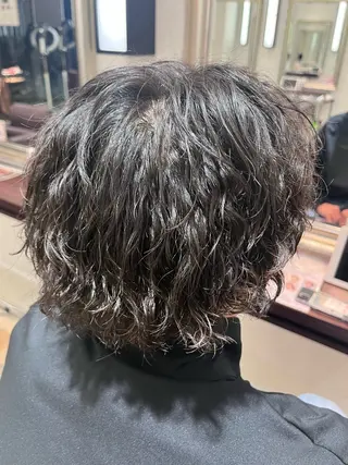 パーマ メンズ トバ ショウゴのヘアスタイル
