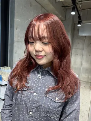 ロング 🎀ダブルカラー hinata🎀のヘアスタイル