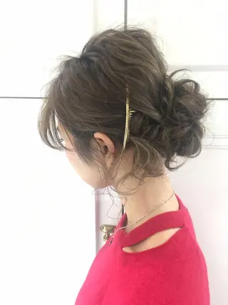 ミディアム ヘアアレンジ Neolive caffのヘアスタイル