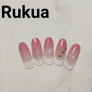 ネイル 吉澤 友恵のネイルデザイン