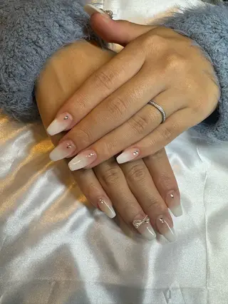 ネイル 濱岡 咲のネイルデザイン