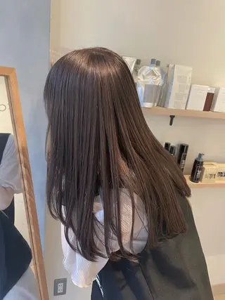 ロング アイナ ROCCOのヘアスタイル