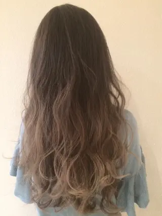 カラー 龍 門のヘアスタイル