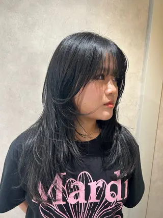 セミロング カラー ayano🍒パーマ 暖色カラーのヘアスタイル