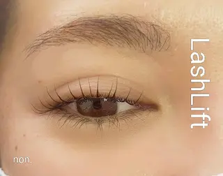 マツエク・マツパ 宜野湾Eyelash w/の眉毛・アイブロウイメージ