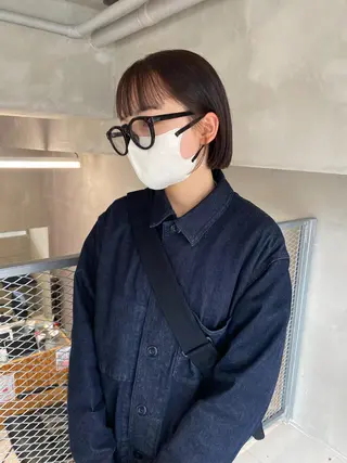 ショート ボブ/ハイトーン REINAのヘアスタイル