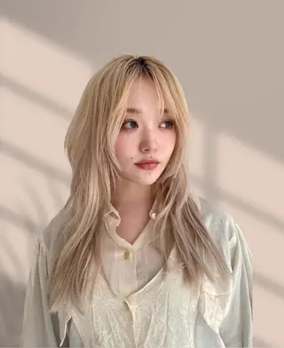 ロング カラー くすみミルクティー/ ブラウン🪡TOWAのヘアスタイル