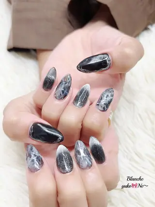 ネイル ネイルサロン　Lian所属・Lian Yulilianのネイルデザイン