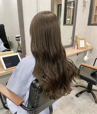 ロング カラー いなみね はるきのヘアスタイル