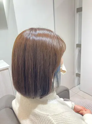 ミディアム 白土 さくらのヘアスタイル