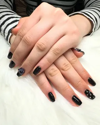 ネイル ネイルサロンエレノア所属・田端 笑理菜のネイルデザイン